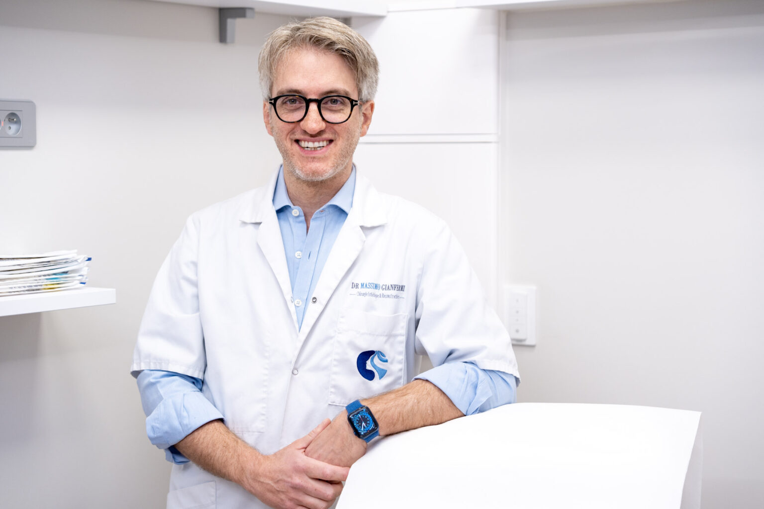 Dr Gianfermi en consultation patient modèle laser